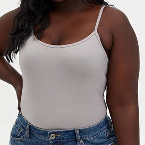 PEBBLE GREY SCOOP NECK FOXY CAMI